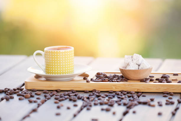 turkish coffee in istanbul - coffee table non alcoholic beverage turkish coffee black coffee imagens e fotografias de stock