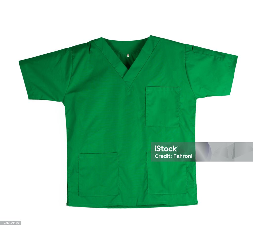 Vert scrubs uniforme isolé sur fond blanc avec espace de copie. Vert de chemise et de vétérinaire, médecin ou à votre infirmière - Photo de Vêtements professionnels hospitaliers libre de droits