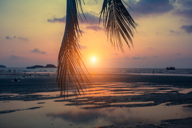istock Sunset time on the tropical sea beach. 926458114