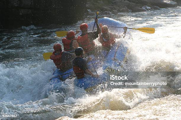 Mattino Presto - Fotografie stock e altre immagini di Ambientazione esterna - Ambientazione esterna, Andare in barchino, Area selvatica