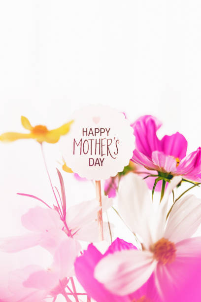 istock Mother's Day flowers with message 926490212
