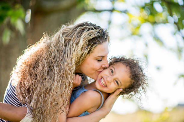 istock Kiss On The Cheek 926497732
