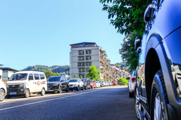 istock Vehicle parked on the roadside 926510636