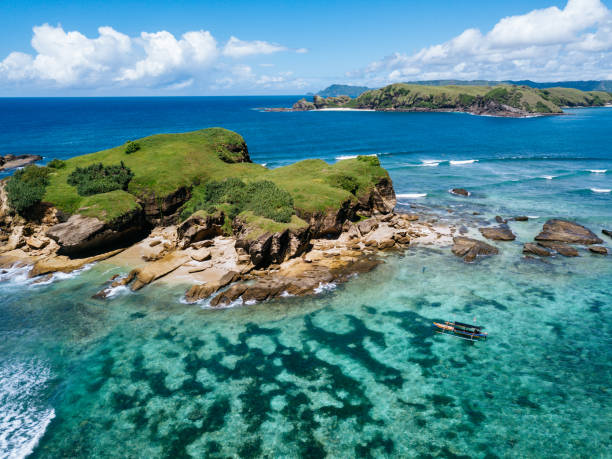 istock Lombok island shores 926514952