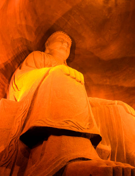 istock Leshan Giant Buddha in the cave 926518118