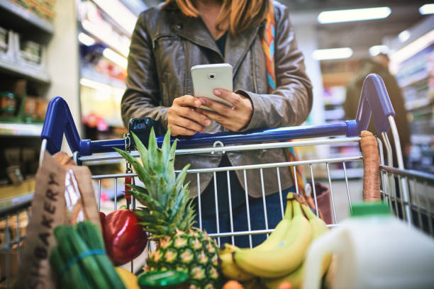 istock Shopping lists just got smarter 926538840