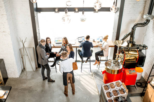 istock Business people in the cafe 926547492