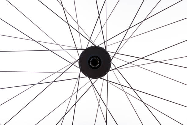 roue de bicyclette - enjoliveur photos et images de collection