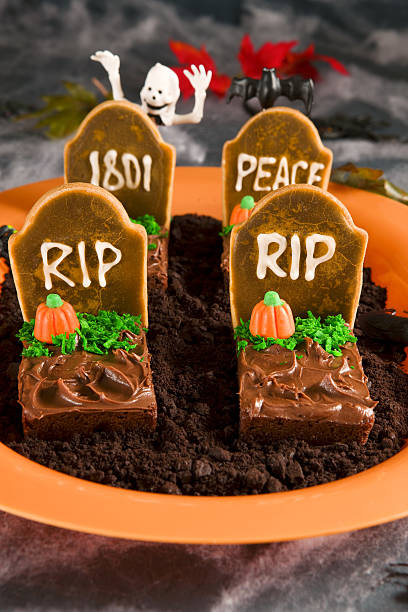 istock Halloween tombstone brownies 92661751