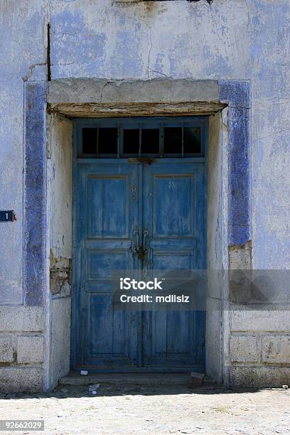 Der Tür Stockfoto und mehr Bilder von Alt - Alt, Alterungsprozess, Antiquität