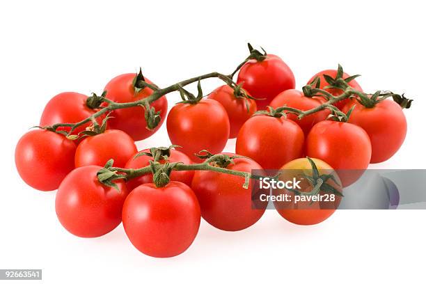 Photo libre de droit de Succursale De Tomates banque d'images et plus d'images libres de droit de Aliment - Aliment, Aliment cru, Blanc