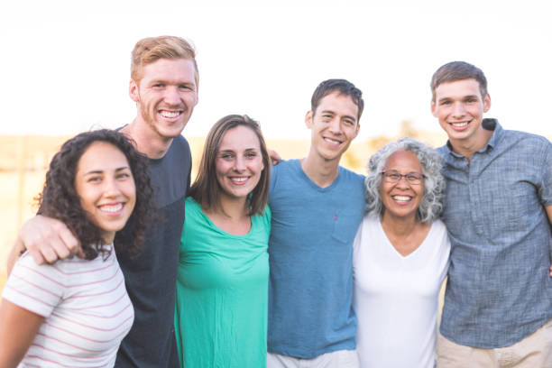 istock Family Photo Outside! 926653474