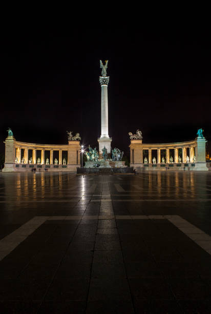 istock Heroes Square in Budapest, Hungary 926705428