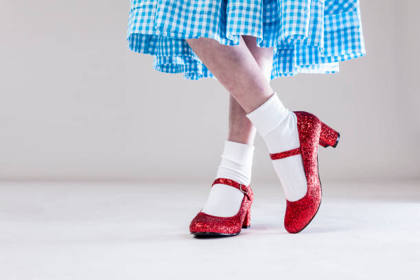 souliers de rubis - pantoufle photos et images de collection