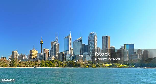 Acqua Davanti Panorama Di Ufficio A Sydney Gli Edifici Con Vista Sul Porto - Fotografie stock e altre immagini di AMP Tower Centrepoint