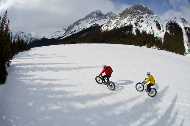 istock Winter Fat Bike Ride 926770034