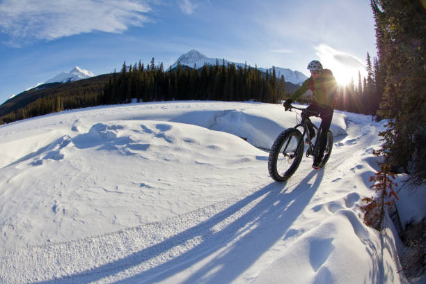 istock Winter Fat Bike Morning 926770478