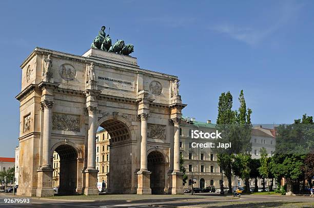 Victory Gate Munich Stock Photo - Download Image Now - Arch - Architectural Feature, Architecture, Bauhaus - Art Movement