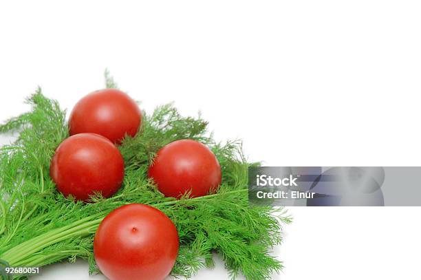 Tomaten Und Kräutern Isoliert Auf Weißem Hintergrund Stockfoto und mehr Bilder von Basilikum