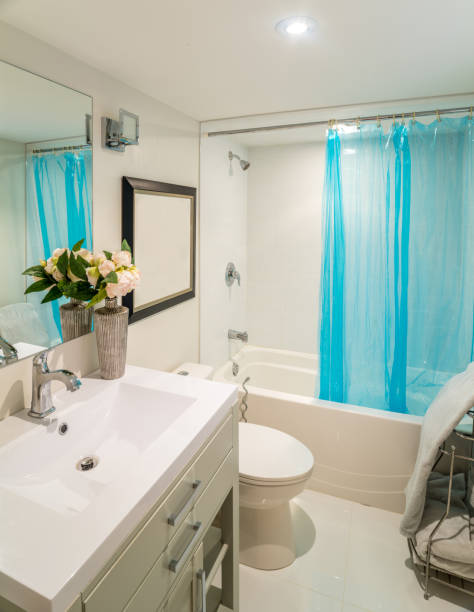 istock Bungalow Interior of bathroom 926806476