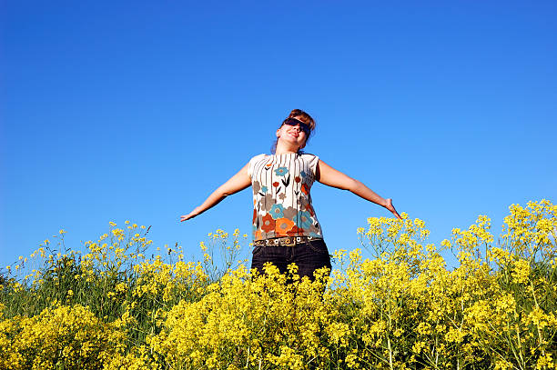 istock Beautiful girl over a blue sky 92683330
