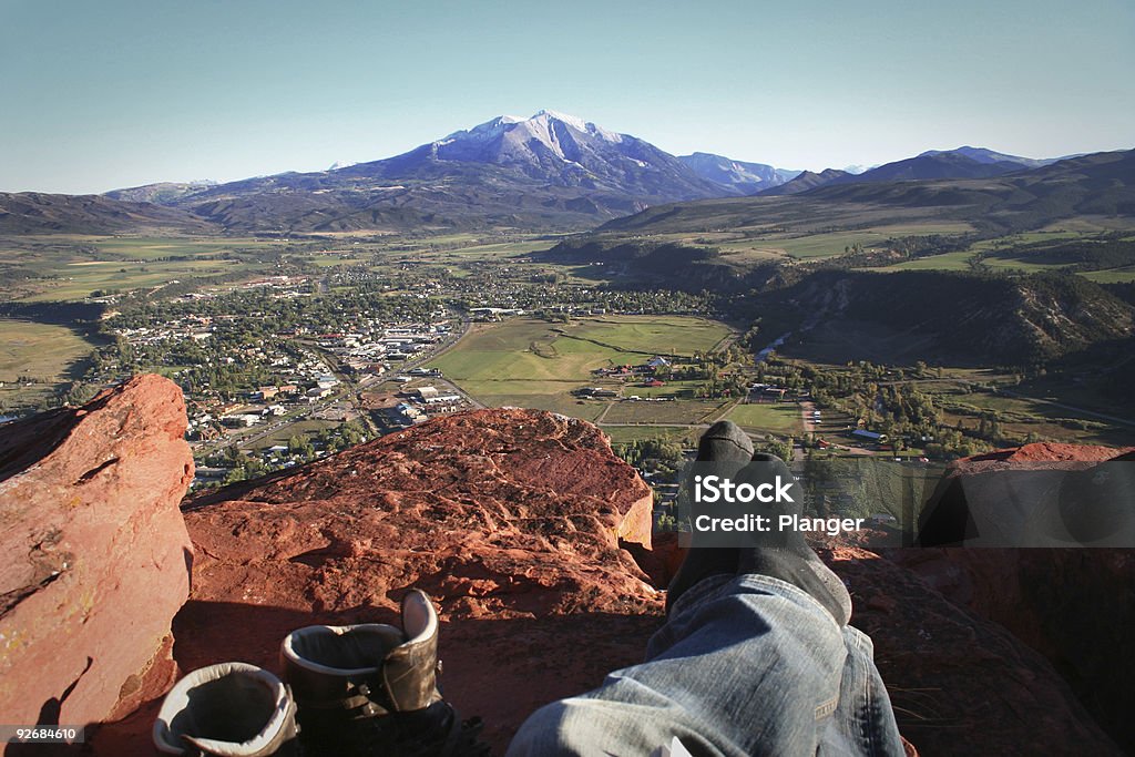 Descanse en la parte superior de las montañas - Foto de stock de Colorado libre de derechos