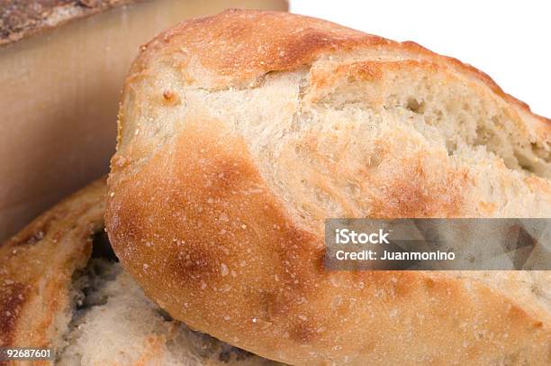 Makrobrot Und Käse Stockfoto und mehr Bilder von Ansicht aus erhöhter Perspektive - Ansicht aus erhöhter Perspektive, Asiago - Käse, Baguette