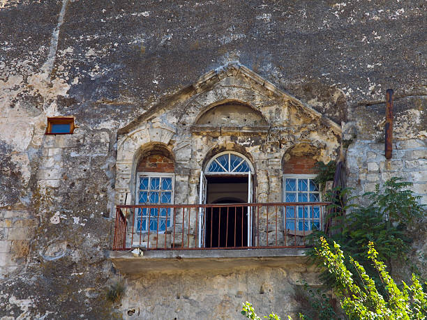 Old house inside rock  inkerman stock pictures, royalty-free photos & images