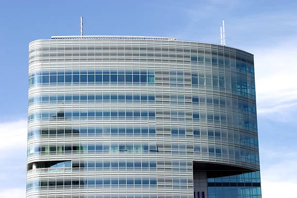 istock top of a business building 92690623