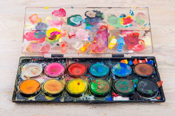 istock Set of messy watercolor paints 926914676