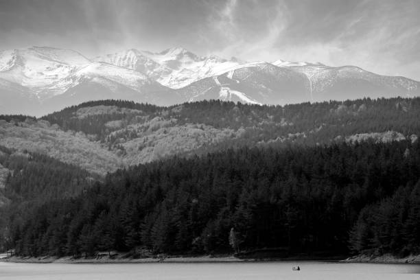 istock bw bulgarian lake 926917722