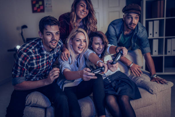 istock Playing games in office on coffee break 926918532