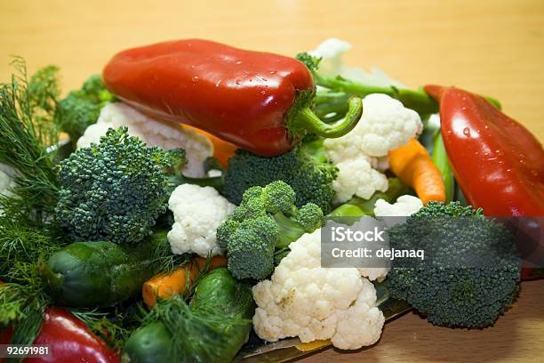Vegetal Foto de stock y más banco de imágenes de Alimento - Alimento, Asistencia sanitaria y medicina, Brécol