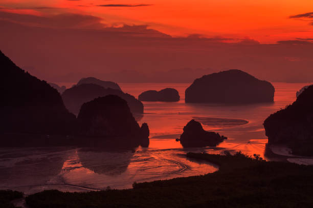 istock View of Phang Nga bay from Samet Nangshe viewpoint 926921694