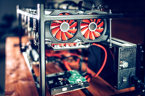 Mining rig for cryptocurrency