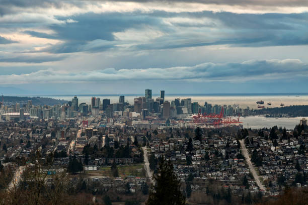 istock city at sunset with cloudscape, Vancouver, BC, Canada 926933312