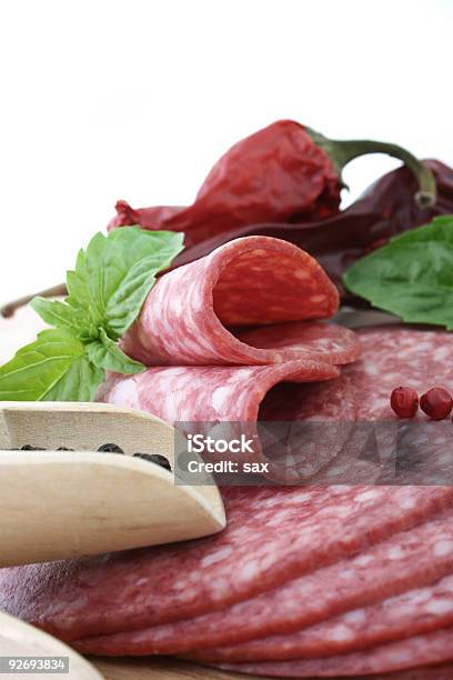 Ottimo Freschi Fette Salame - Fotografie stock e altre immagini di Alimentazione non salutare - Alimentazione non salutare, Alimentazione sana, Carne