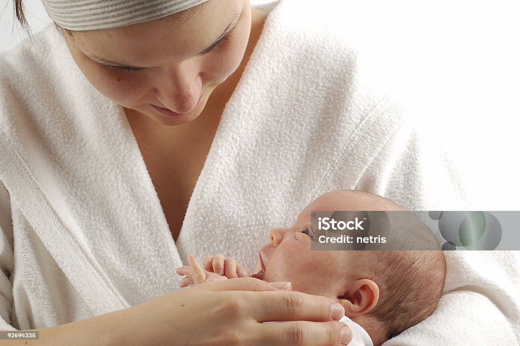 Mãe segurando o bebê#5 - Foto de stock de Adulto royalty-free