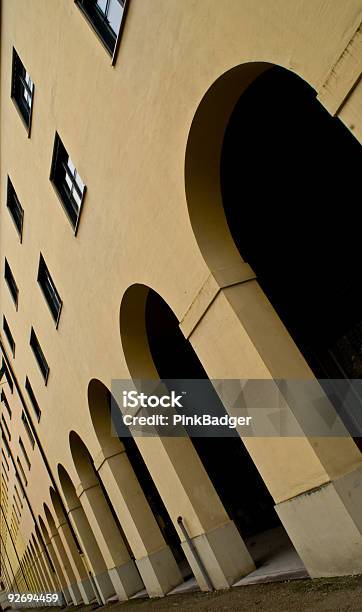 Photo libre de droit de La Communauté Arches banque d'images et plus d'images libres de droit de Allemagne - Allemagne, Arc - Élément architectural, Architecture