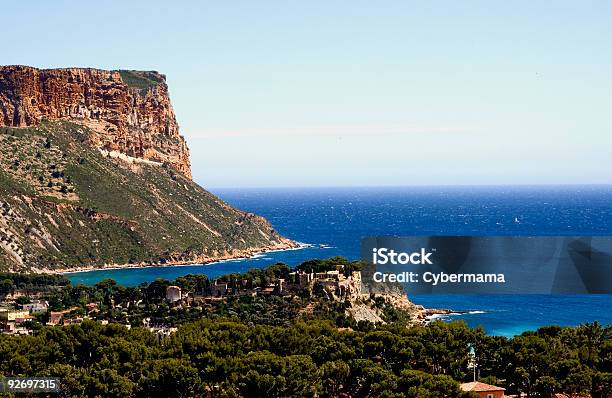 Berretto Canaille Gansterscliff - Fotografie stock e altre immagini di Ambientazione esterna - Ambientazione esterna, Bocche del Rodano, Cassis