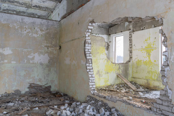 istock Abandoned buildings ruins 926988950
