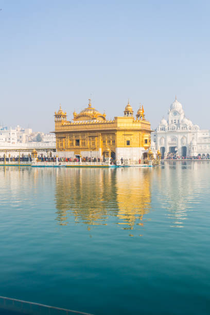 istock The Golden Temple 927023982