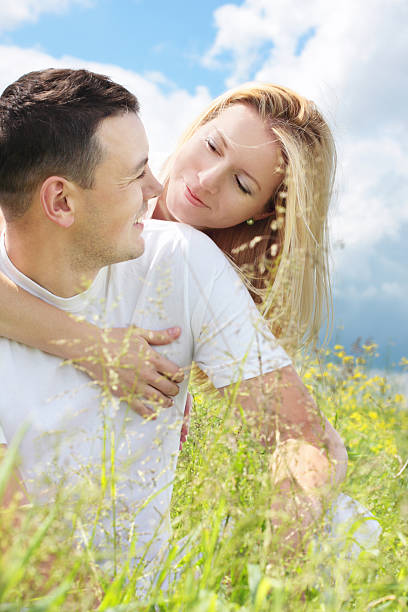 istock couple outdoor 92706641