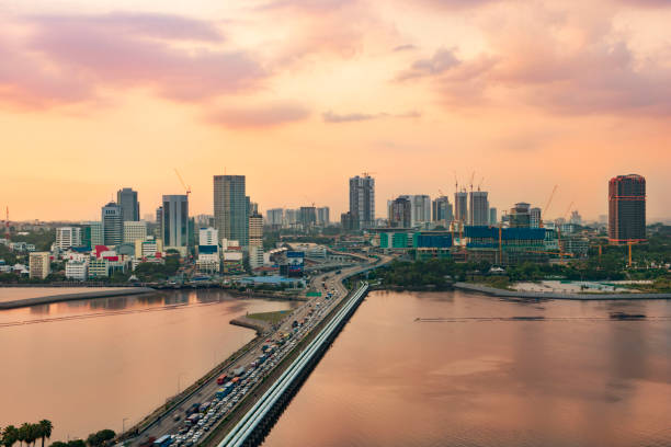 Johor Bahru is one of the biggest city in South Malaysia nearest to Singapore. twilight hour at Straits Johore. causeway photos stock pictures, royalty-free photos & images