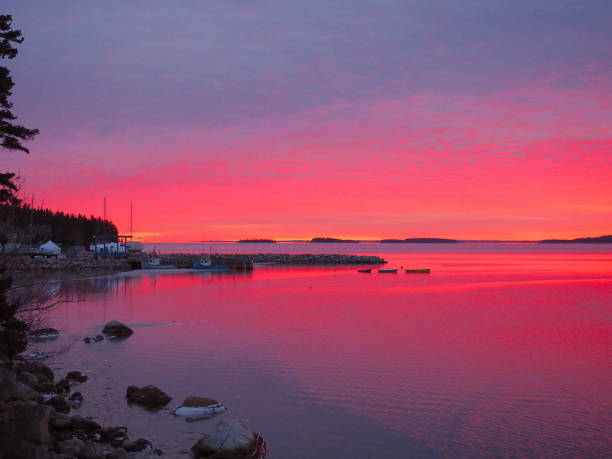 istock Boats in Winter Sunset 927128454