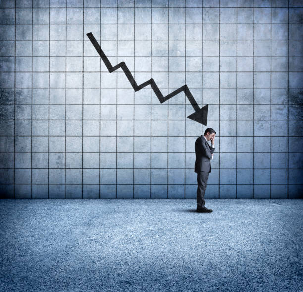 istock Businessman Distraught Over Falling Sales 927195106