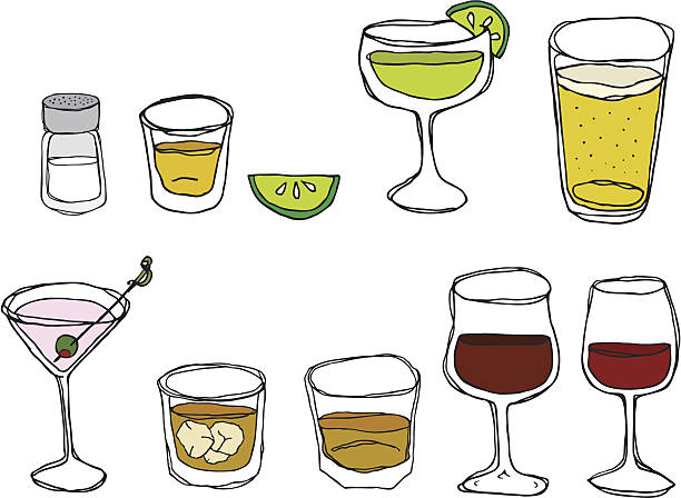 illustrazioni stock, clip art, cartoni animati e icone di tendenza di bevande disegnati a mano con varie occhiali - whisky shot glass glass beer glass