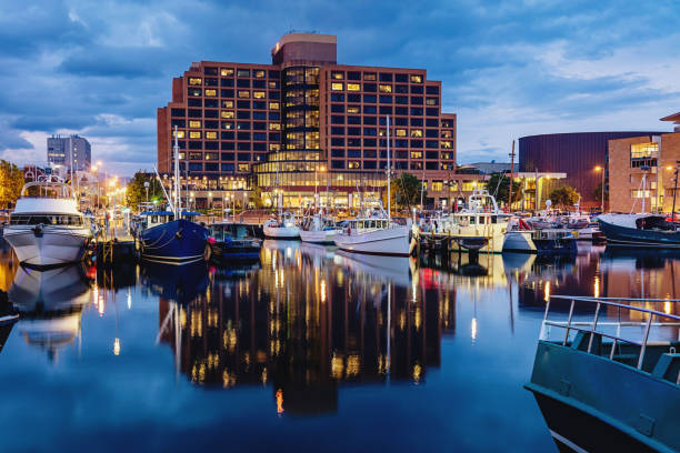istock Hobart Marina at Dusk Tasmania 927229502