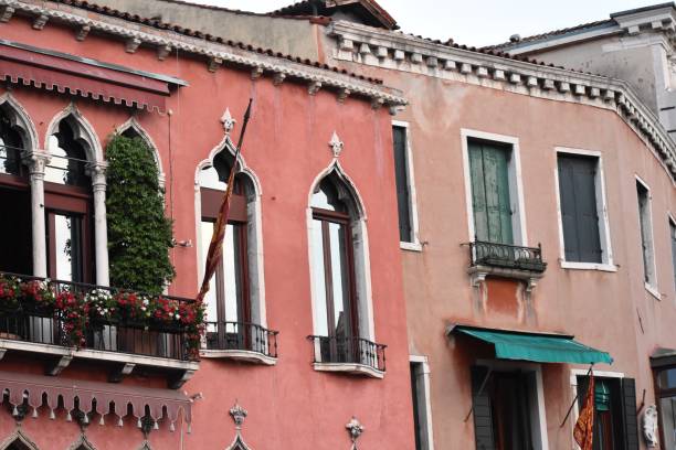istock Colors of Venice 927243922
