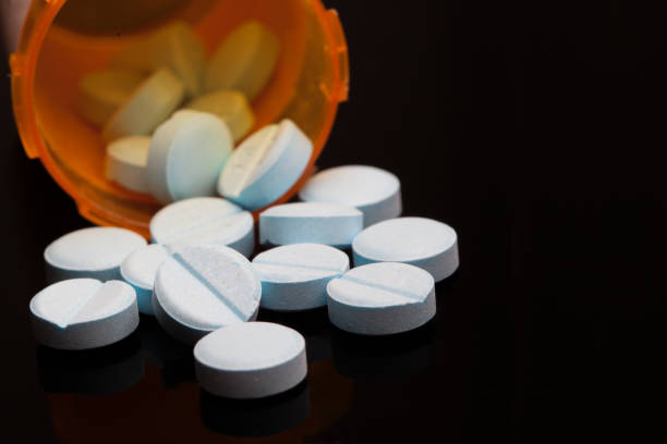 istock A prescription bottle of pills 927246942